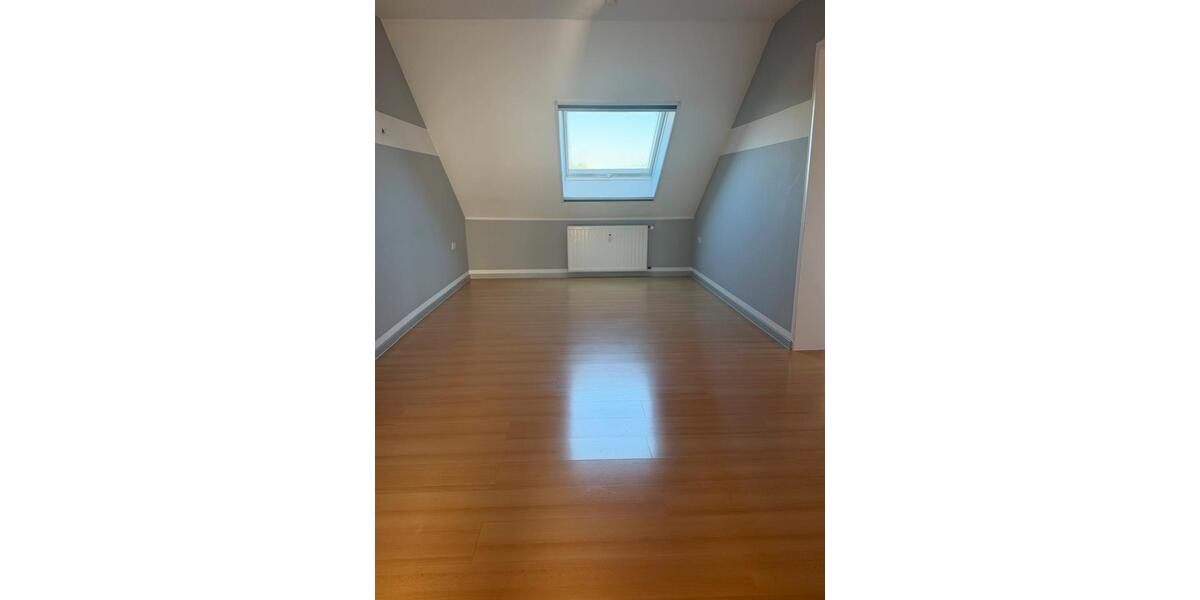 Etagenwohnung Witten Heven - 5 Zimmer, 120 m&sup2;, 1.500&euro; | Angebot:24839135