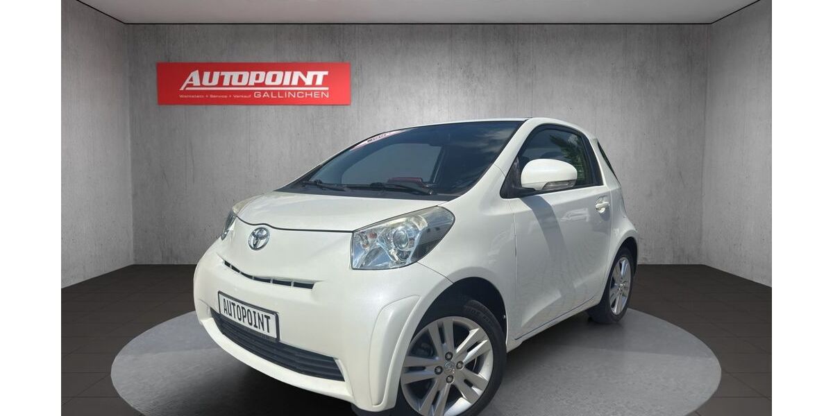 Toyota IQ 62.000 km 9.890 &euro; Cottbus 03051