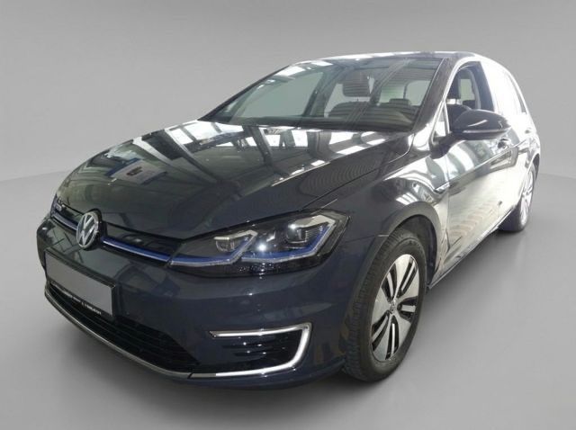 VW Golf 32.650 km 15.555 &euro; Aschaffenburg am Main 63741