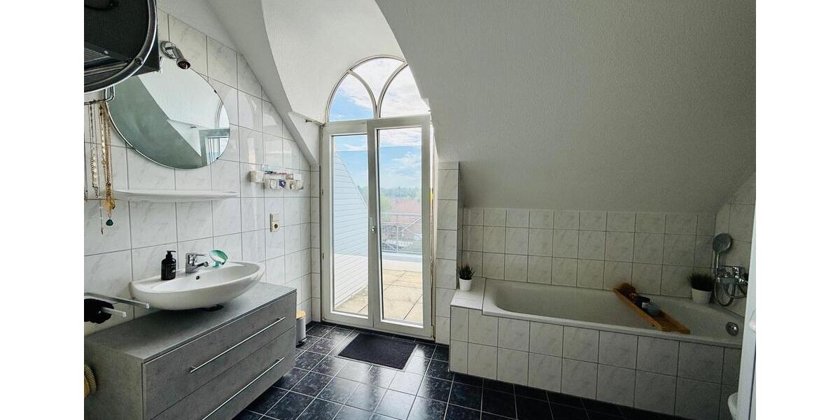 Dachgeschoßwohnung Rheine Altenrheine - 3 Zimmer, 116 m&sup2;, 349.000&euro; | Angebot:26110534
