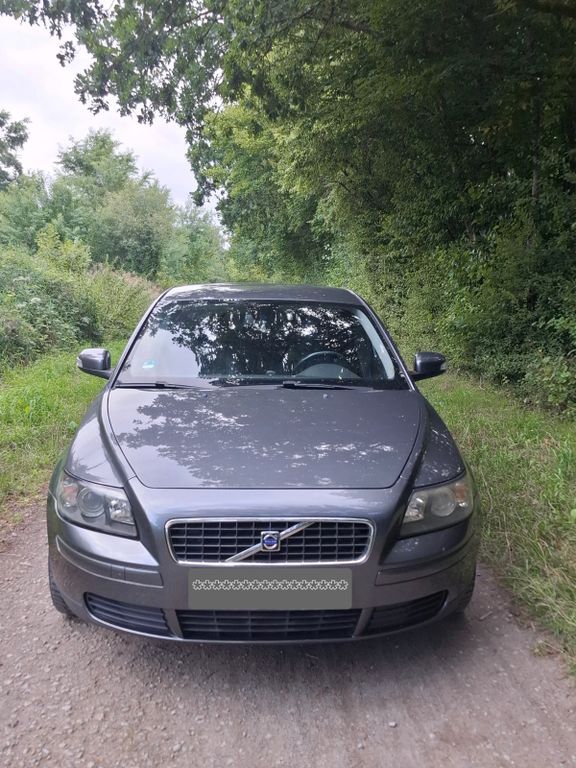 S40