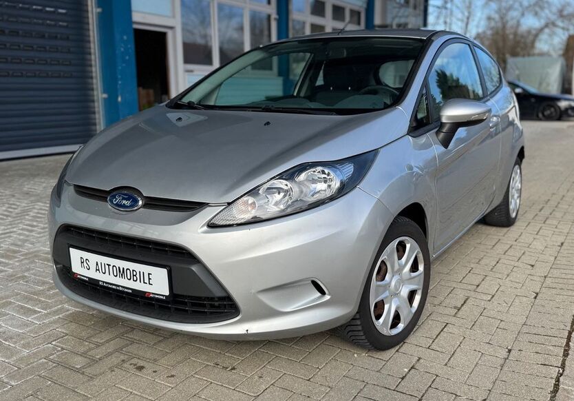 Ford Fiesta 105.000 km 2.890 € Bötzingen 79268