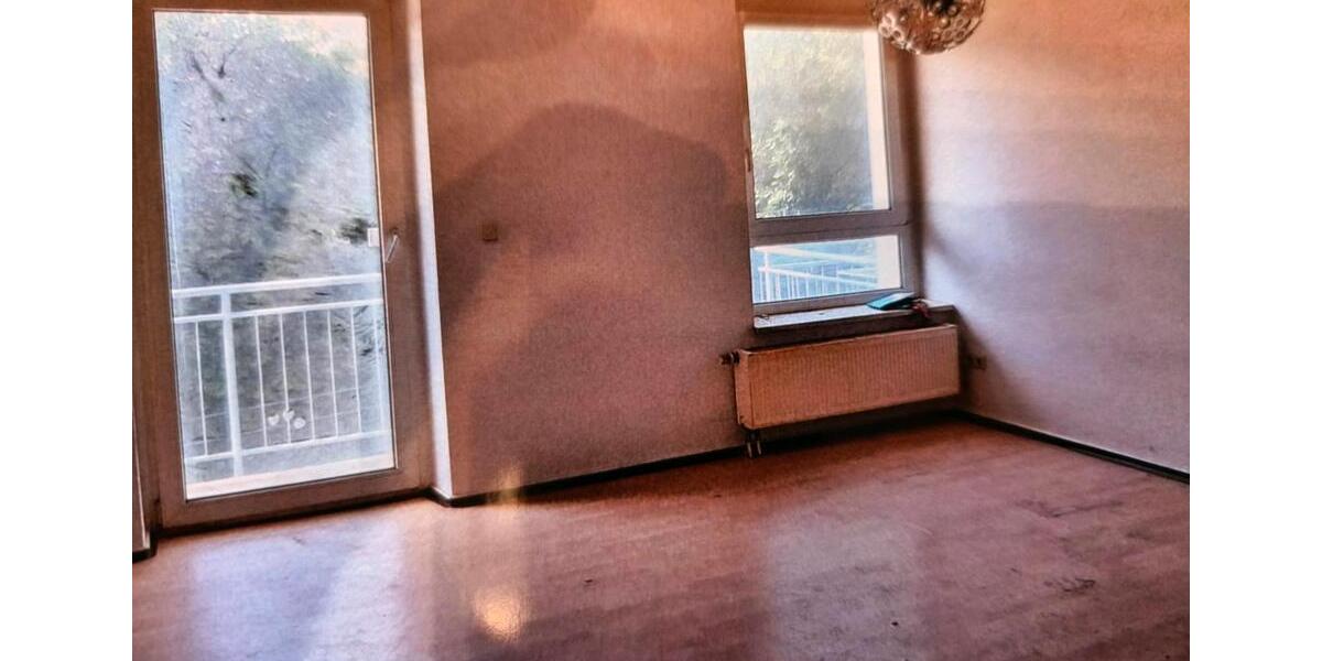 Etagenwohnung Werdau - 1 Zimmer, 40 m&sup2;, 25.000&euro; | Angebot:24466720