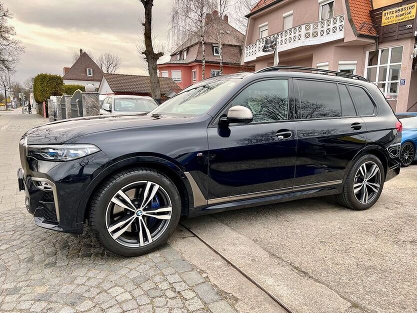 X7