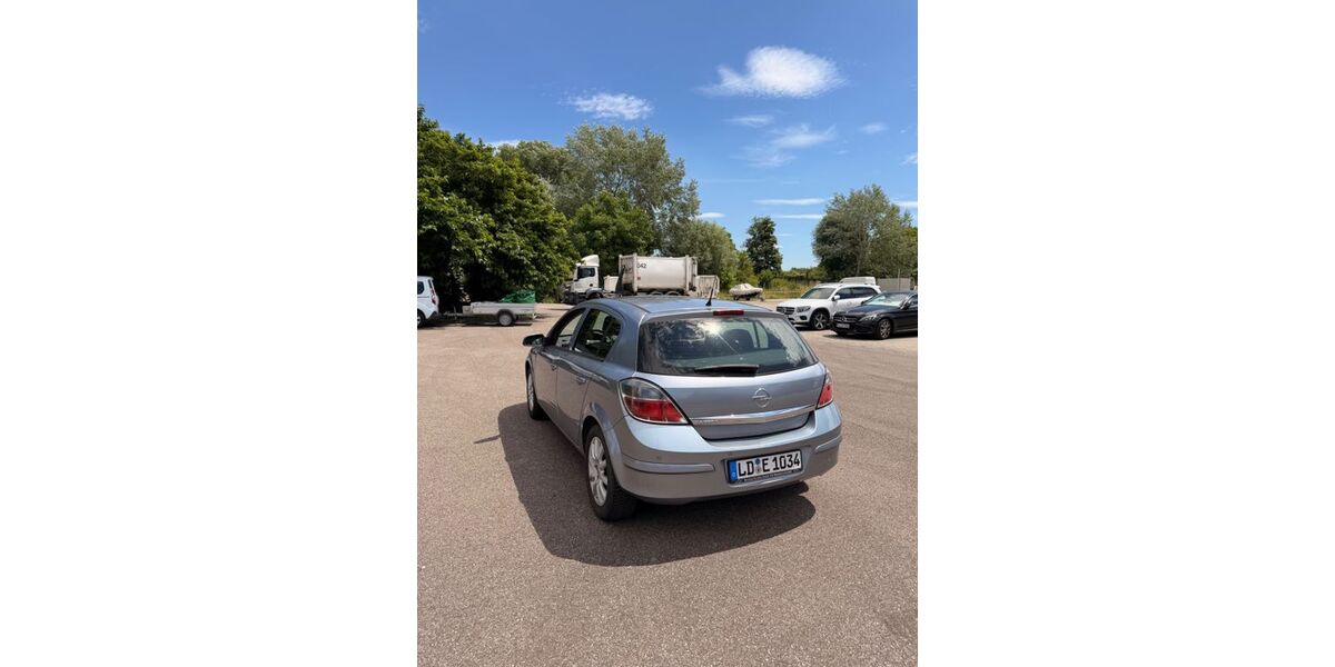Opel Astra 112.000 km 3.990 &euro; Stutensee 76297
