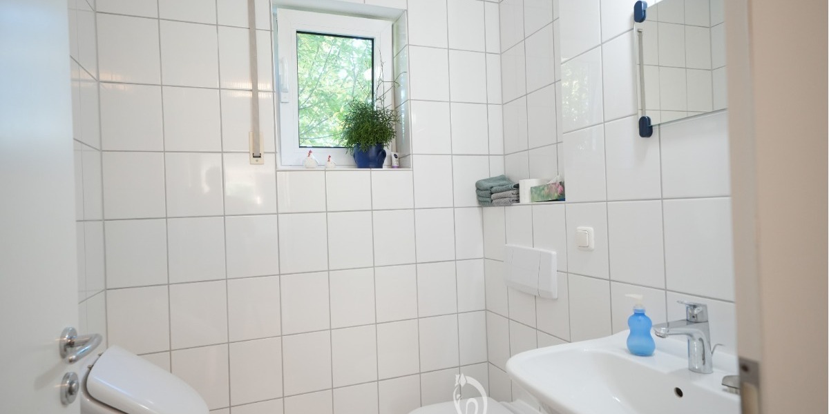 *reserviert* Attraktives Architekten-Einfamilienhaus mit Einliegerwohnung und herrlichem Garten - Einfamilienhaus Wertheim | Angebot:27081421