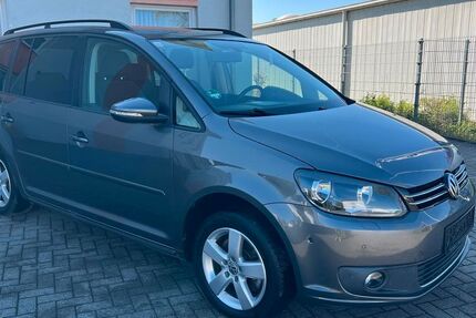 VW Touran 190.000 km 3.500 &euro; Lippstadt 59557