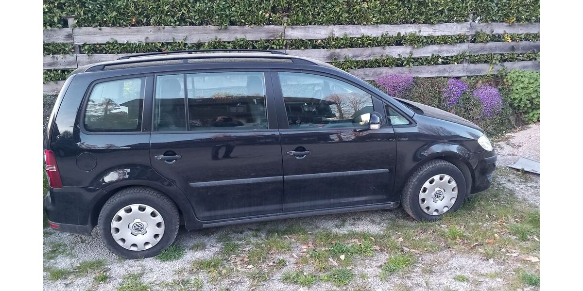 VW Touran 184.870 km 4.490 &euro; Geretsried 82538