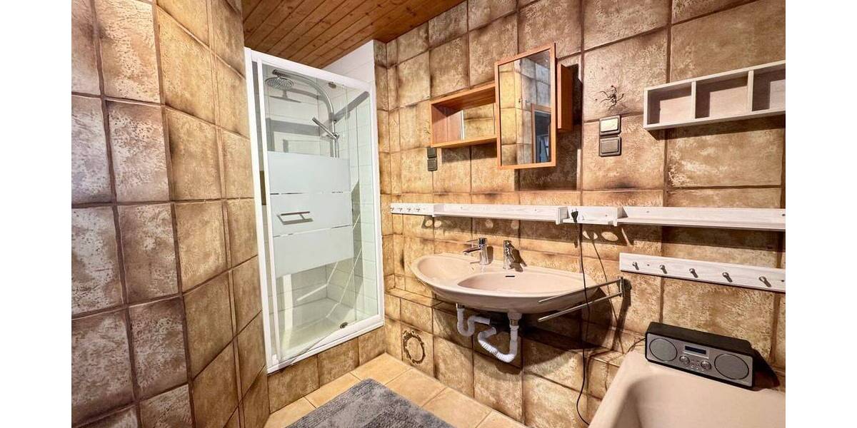 Doppelhaushälfte Lüdenscheid Oberrahmede - 4 Zimmer, 103 m&sup2;, 149.000&euro; | Angebot:26843685