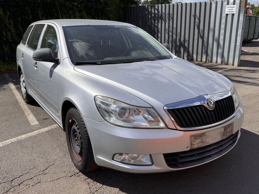 Skoda Octavia 182.000 km 1.900 € Hamburg 20129