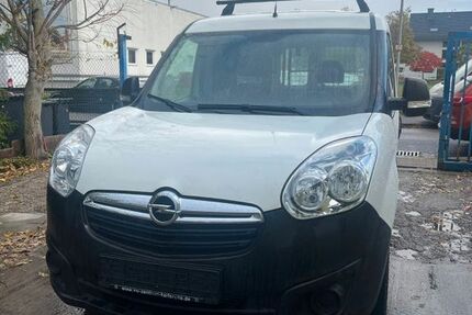 Opel Combo 99.969 km 6.850 € Karlsruhe 76185