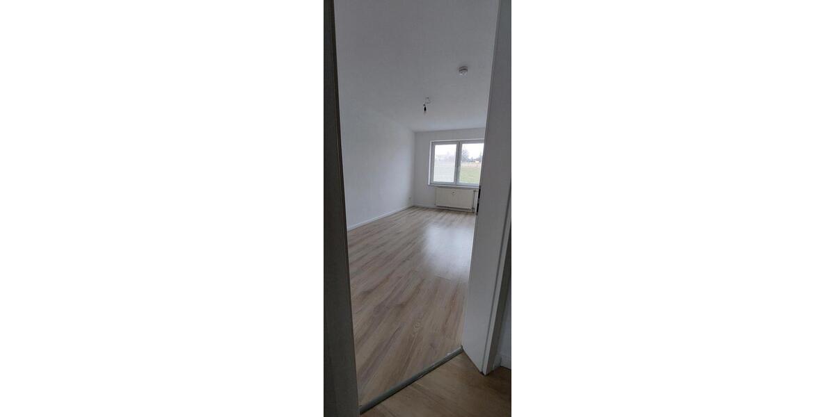 Erdgeschoßwohnung Bad Gandersheim - 4 Zimmer, 99 m&sup2;, 950&euro; | Angebot:26233682