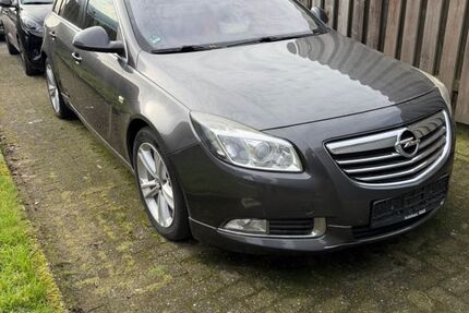 Opel Insignia 234.500 km 3.150 &euro; Gronau Westf. 48599