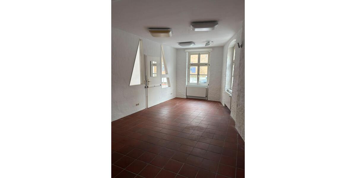 Helle Büro- Gewerbefläche ca. 35 m² – Toplage Innenstadt Minden zimmer