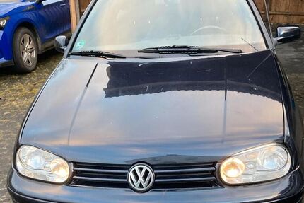 VW Golf 249.000 km 1.750 &euro; Habscheid 54597