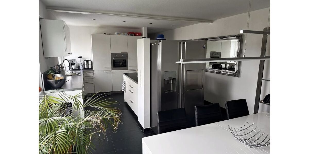 Top renoviertes 2-Zimmer-Wohnung mit Terrasse - Etagenwohnung Kaiserslautern Bahnheim | Angebot:26401089