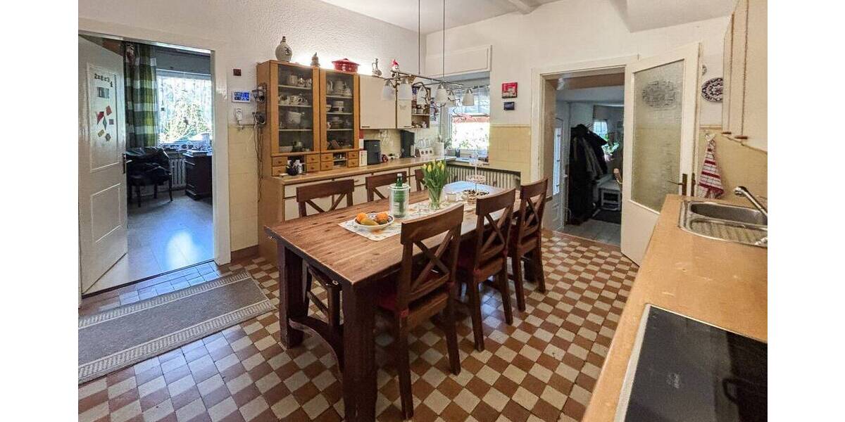 Einfamilienhaus Ibbenbüren Stadt - 6 Zimmer, 239 m&sup2;, 750.000&euro; | Angebot:26685323