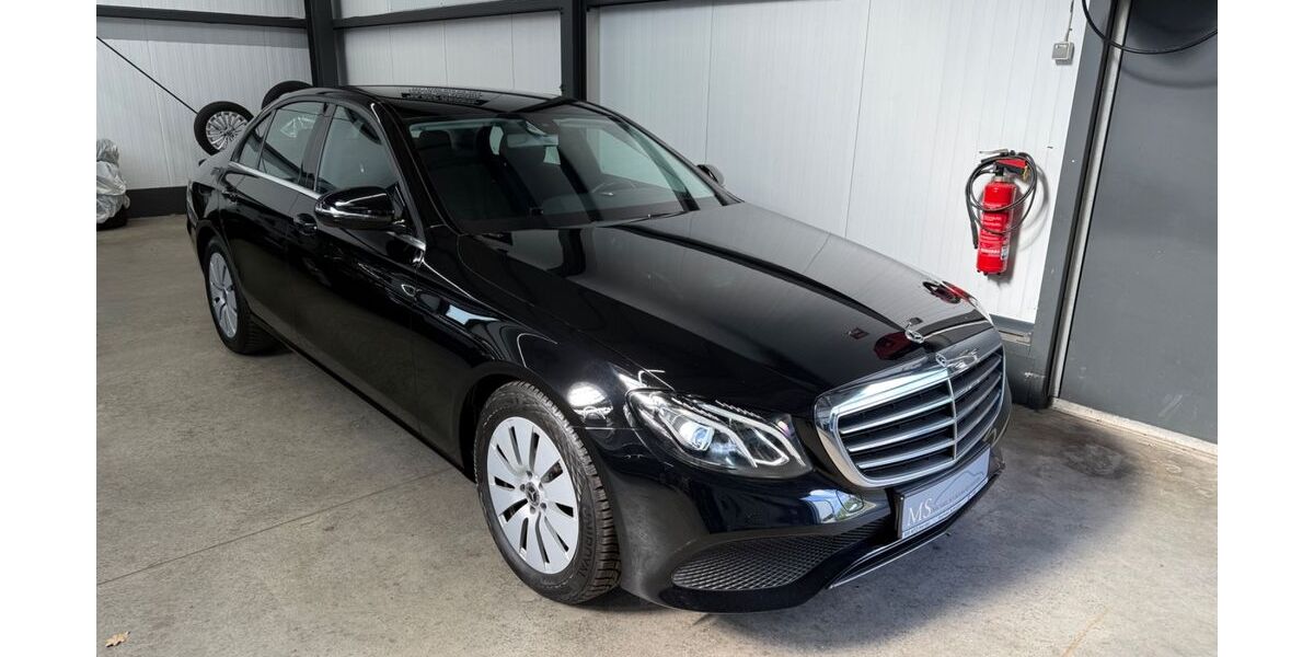 Mercedes-Benz E 200 154.257 km 19.900 &euro; Lübeck 23556