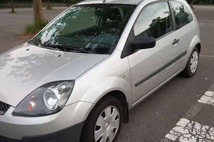 Ford Fiesta 58.000 km 1.850 &euro; Erftstadt 50374