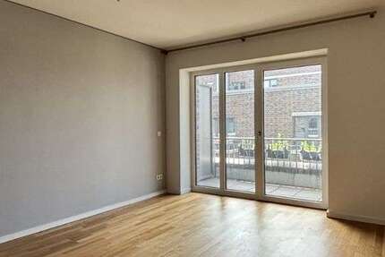 Wohnung zum Mieten in Hamburg 816 € 48.02 m²
