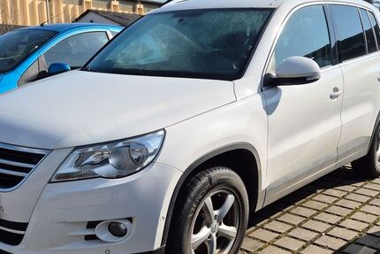 VW Tiguan 131.921 km 9.490 &euro; Beratzhausen 93176