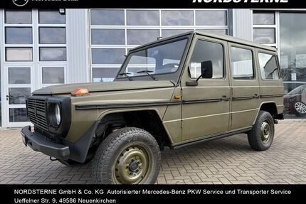 Mercedes G 230