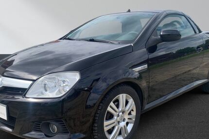 Opel Tigra 90.783 km 2.490 &euro; Oranienburg OT Germendorf 16515