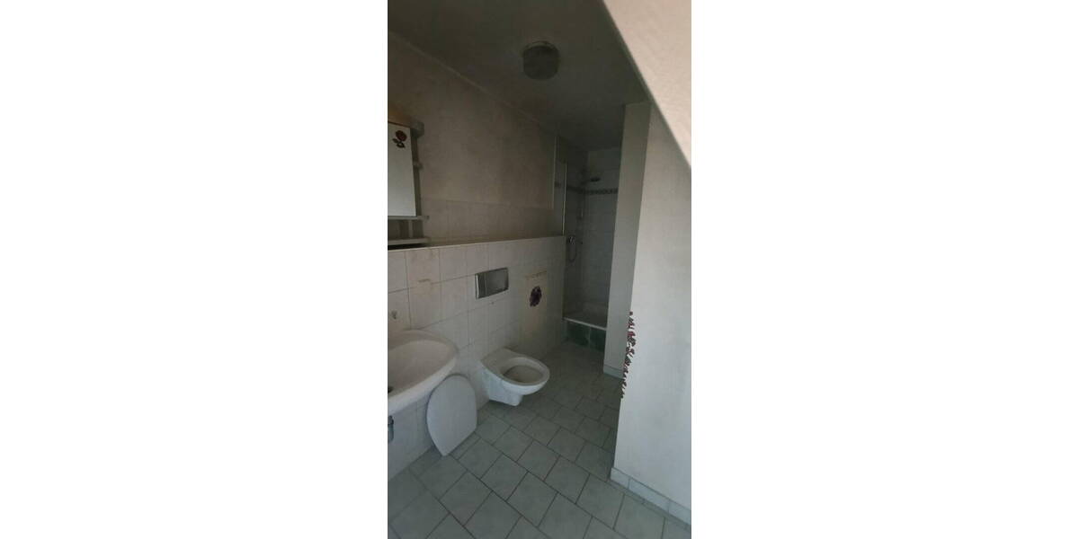 Etagenwohnung Naumburg - 4 Zimmer, 67 m&sup2;, 105.000&euro; | Angebot:26638298