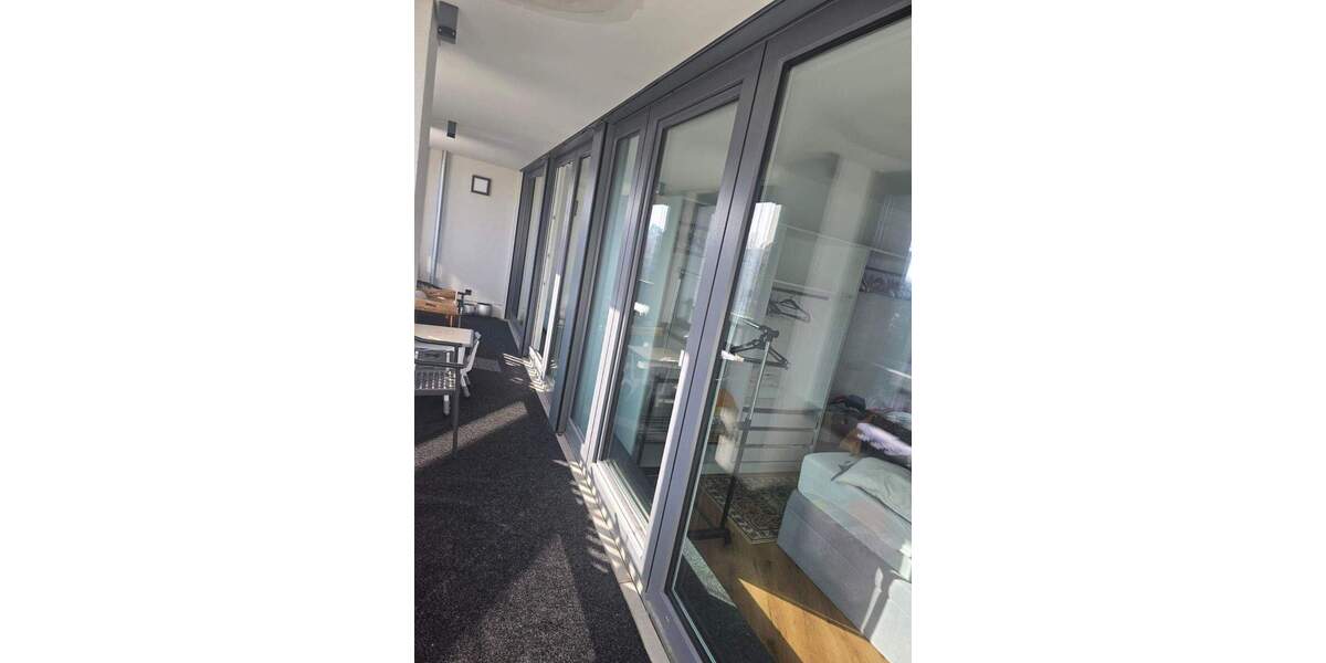 Etagenwohnung Frankfurt am Main Sachsenhausen - 2 Zimmer, 68 m&sup2;, 2.500&euro; | Angebot:25471137