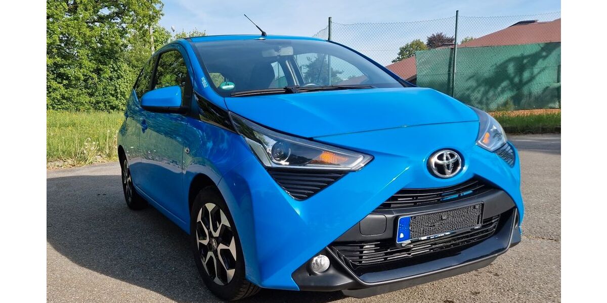 Toyota Aygo (X) 81.700 km 9.300 &euro; Lindenberg im Allgäu 88161