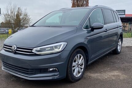 VW Touran 210.183 km 13.790 &euro; Blankenfelde-Mahlow 15831