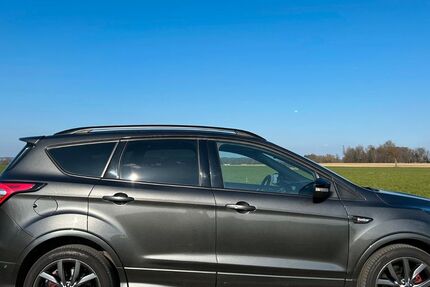 Ford Kuga 72.000 km 21.000 &euro; Kirchanschöring 83417