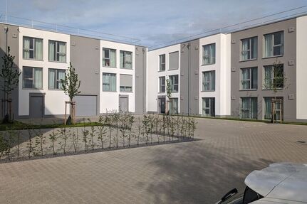 Studipartments-möbliertes 2er-Damen - WG Zimmer im 2. OG unmittelbar am Alanus Campus