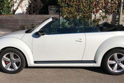 VW Beetle 56.000 km 21.500 &euro; München 81827