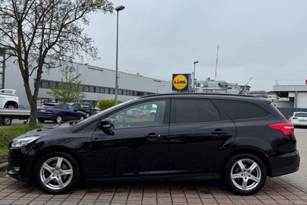 Ford Focus 124.600 km 10.800 &euro; Stuttgart 70437