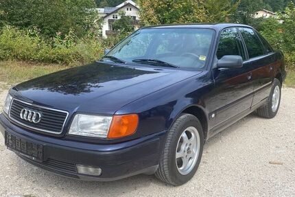 Audi 100
