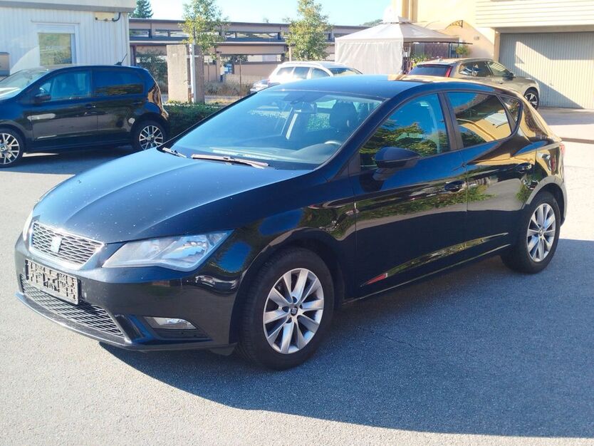 Seat Leon 200.000 km 5.200 € Passau 94032