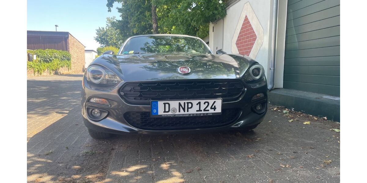 Fiat 124 Spider 50.300 km 16.200 &euro; Meerbusch 40668