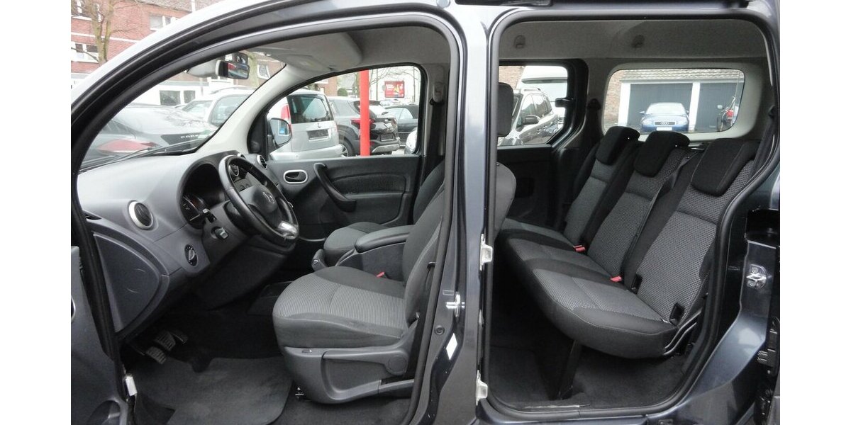 Mercedes-Benz Citan 111 CDI Lang7 Sitzrer Klimatr.PDC SHZ 178.000 km 7.990 &euro; Neuss 41462