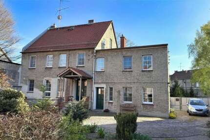 Haus Forst - 8 Zimmer, 249 m&sup2;, 179.000&euro; | Angebot:27129704