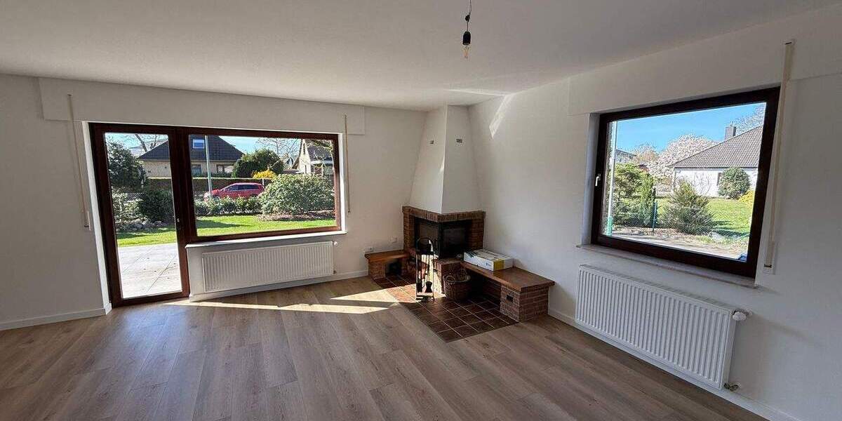 Einfamilienhaus Weyhe Leeste - 4 Zimmer, 140 m&sup2;, 1.400&euro; | Angebot:26291377