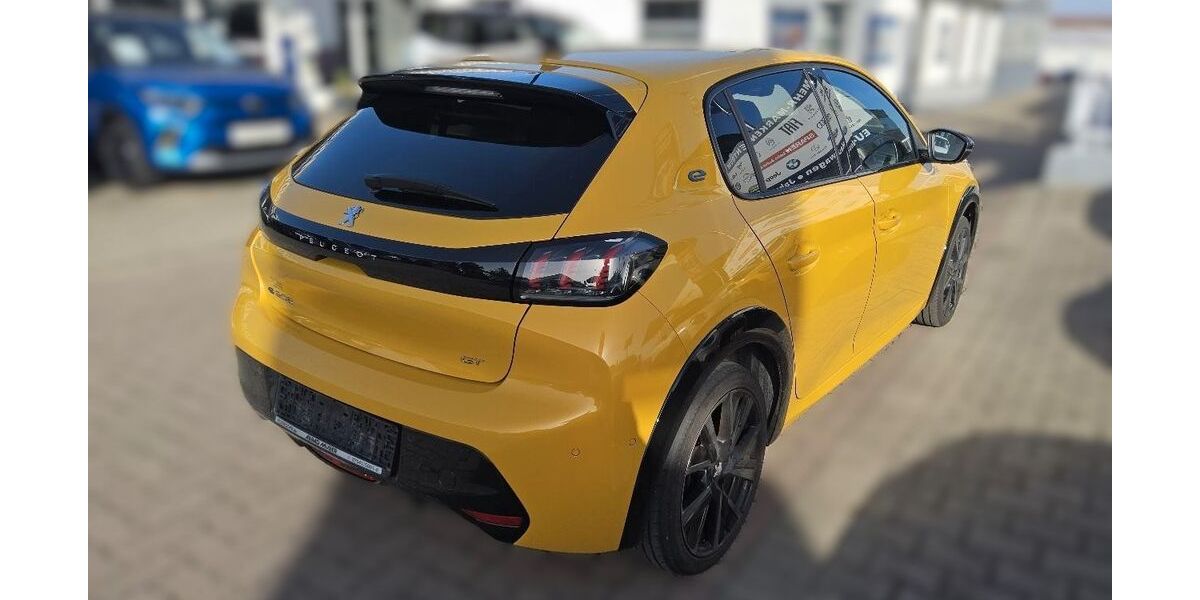 Peugeot 208 70.000 km 18.197 &euro; Westoverledingen 26810