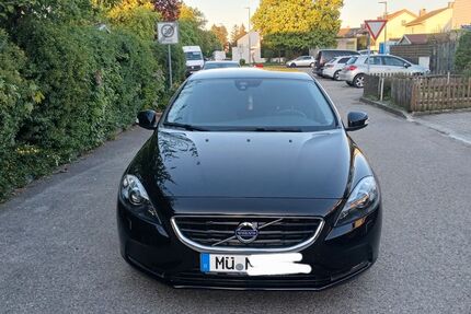 Volvo V40 82.000 km 11.000 &euro; Mühldorf 84453