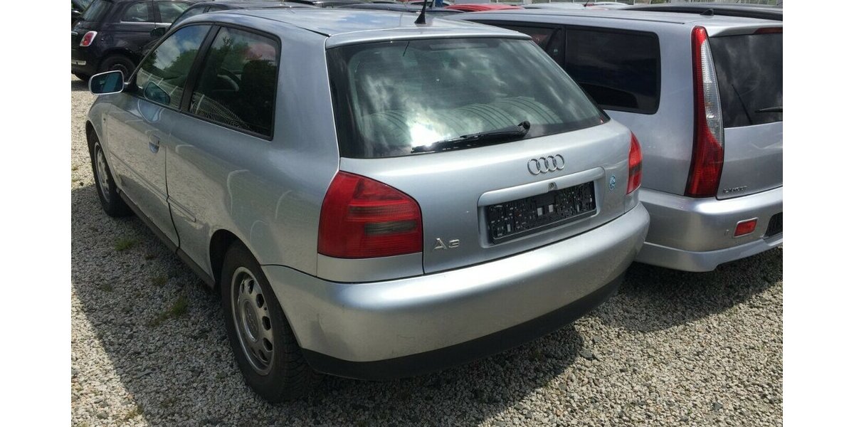 Audi A3 1.6 Ambiente! 332.000 km 500 &euro; Himmelkron 95502