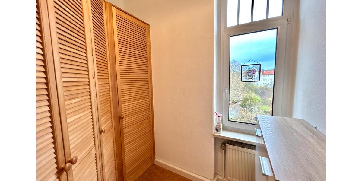 Elegante 5-Zimmer-Altbauwohnung mit Balkon in begehrter Lage Magdeburgs 5 zimmer