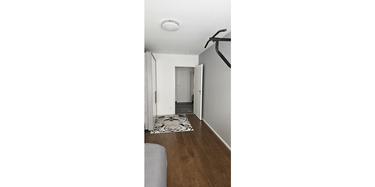 Provisionsfrei* (Von Privat) Charmante 4-Zimmer Wohnung mit Balkon sowie Außenstellplatz in Kirchheim bei München - Etagenwohnung Kirchheim bei München | Angebot:24356453