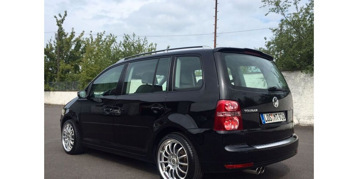 VW Touran 349.000 km 3.390 &euro; Neuzelle 15898