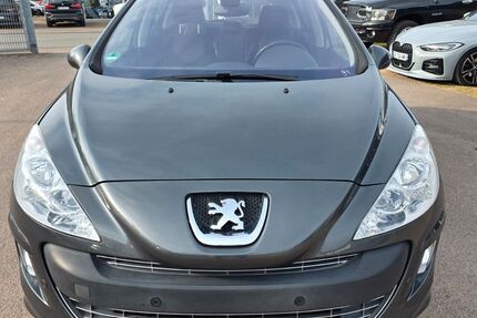 Peugeot 308 110.000 km 4.440 &euro; Saarlouis 66740