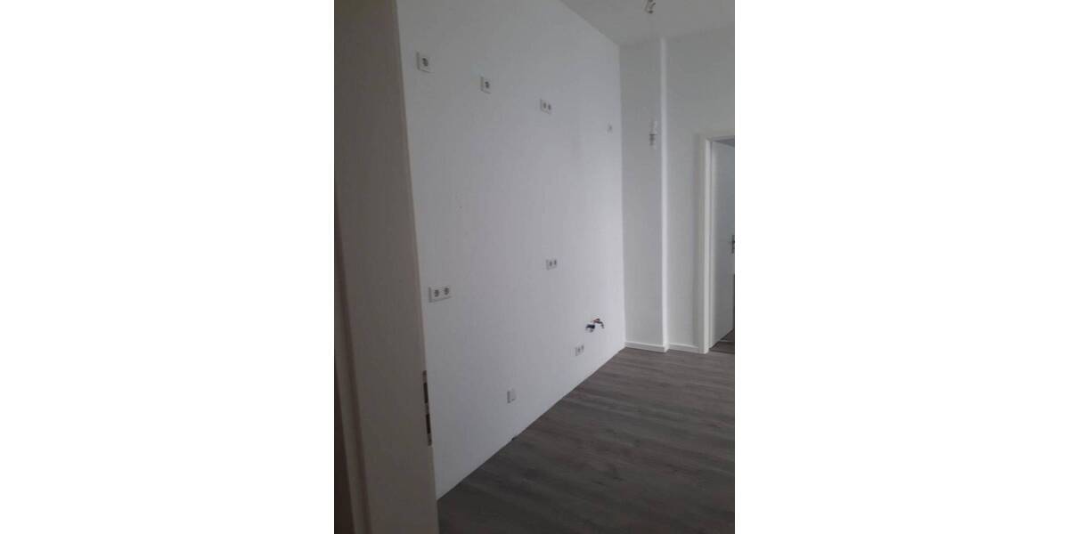 Etagenwohnung Krefeld Cracau - 3 Zimmer, 93 m&sup2;, 900&euro; | Angebot:26851580