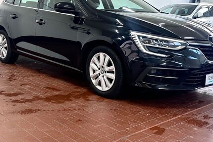 Renault Megane 75.600 km 12.889 &euro; Hannover 30457